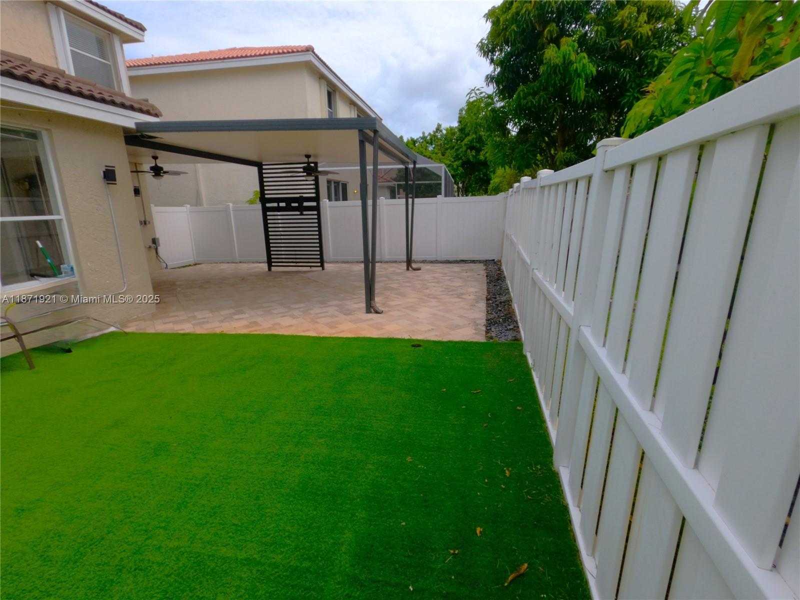 Small Image of 1943 SOUTH WEST 149TH AVE, Miramar Number 9