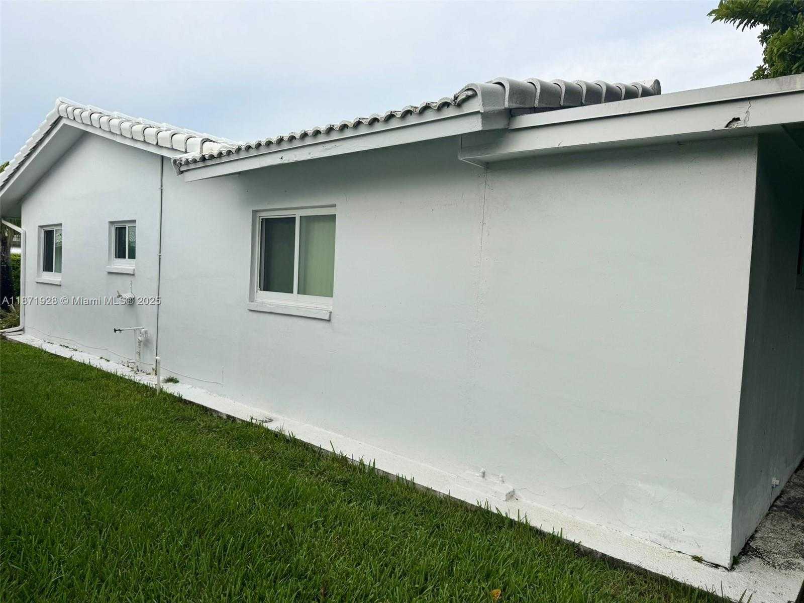 Small Image of 8403 NORTH WEST 59TH CT, Tamarac Number 20