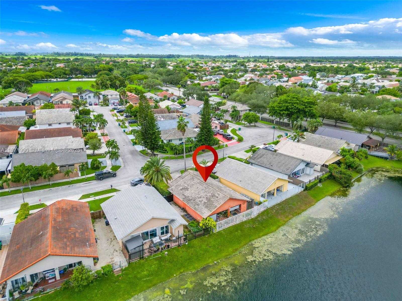 Small Image of 8101 SOUTH WEST 159TH CT, Miami Number 31