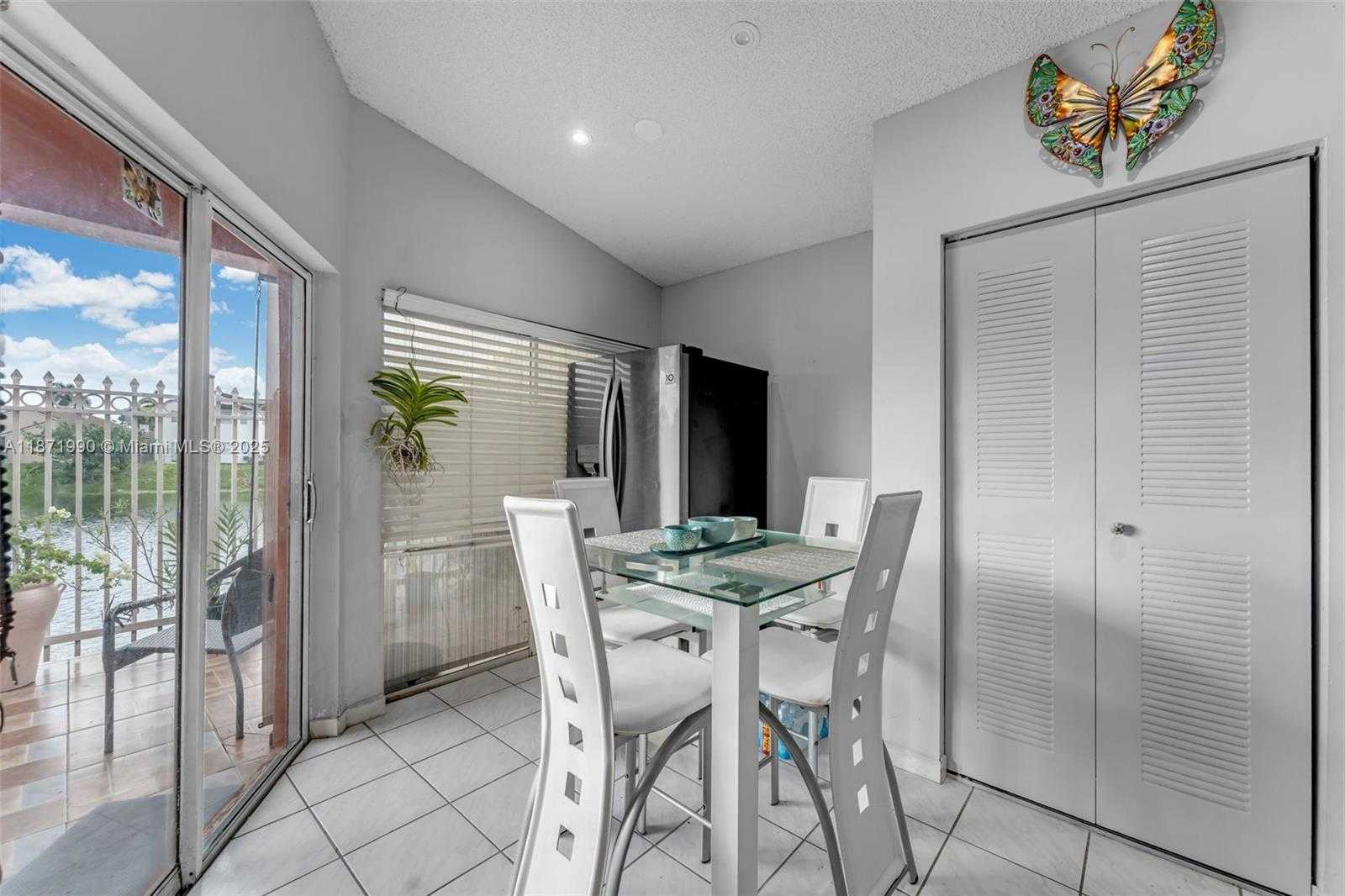 Small Image of 8101 SOUTH WEST 159TH CT, Miami Number 7