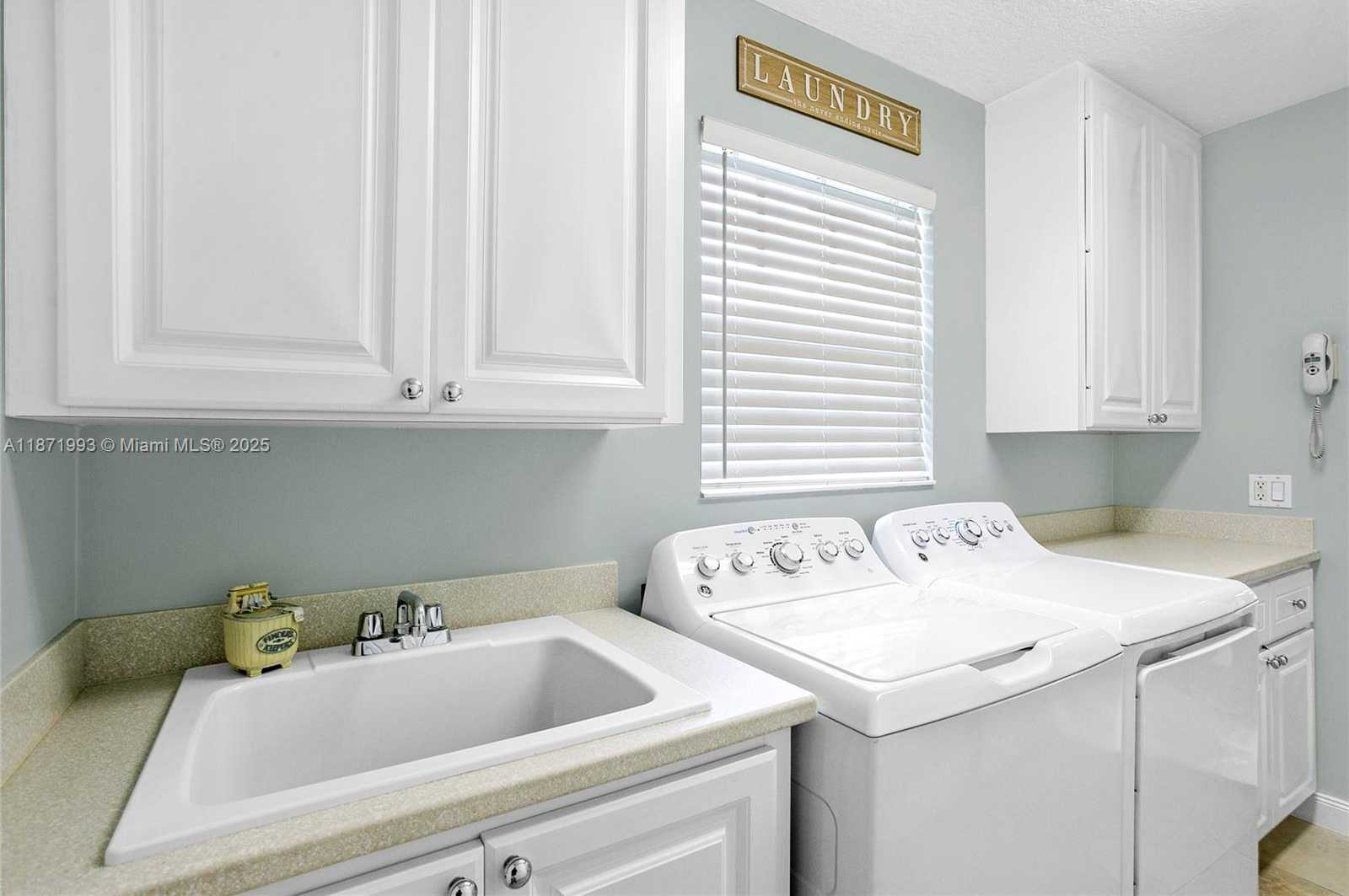 Small Image of 8199 SAINT JOHNS CT, Wellington Number 21