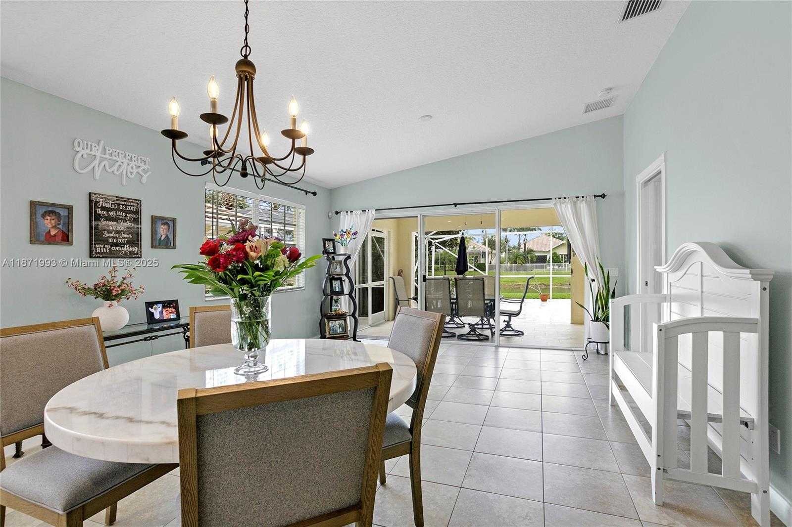 Small Image of 8199 SAINT JOHNS CT, Wellington Number 7