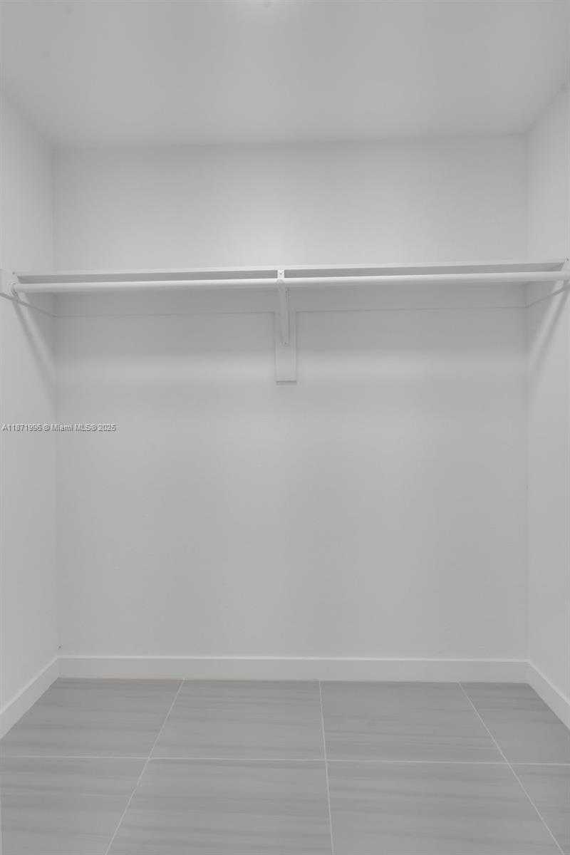 Small Image of 17351 NORTH WEST 22ND AVE, Miami Gardens Number 23