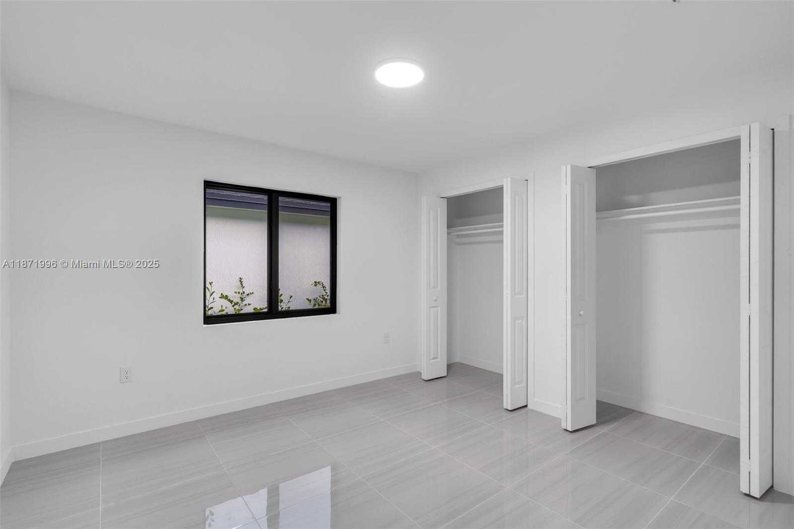 Small Image of 17351 NORTH WEST 22ND AVE, Miami Gardens Number 25