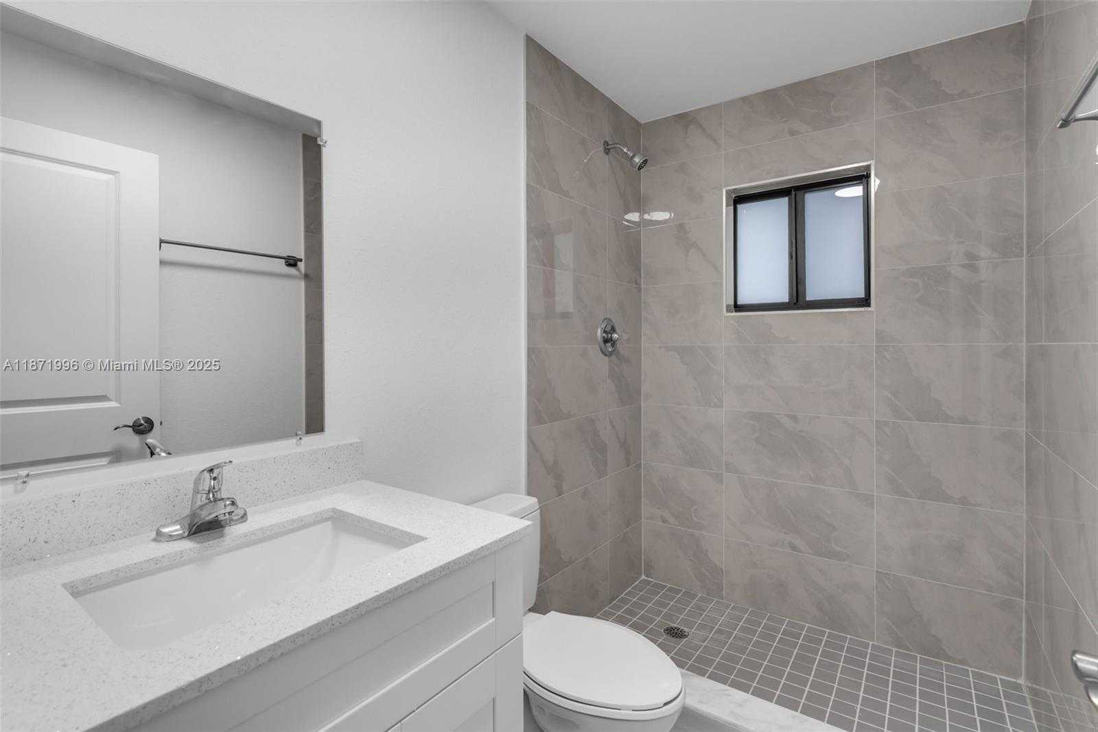 Small Image of 17351 NORTH WEST 22ND AVE, Miami Gardens Number 27
