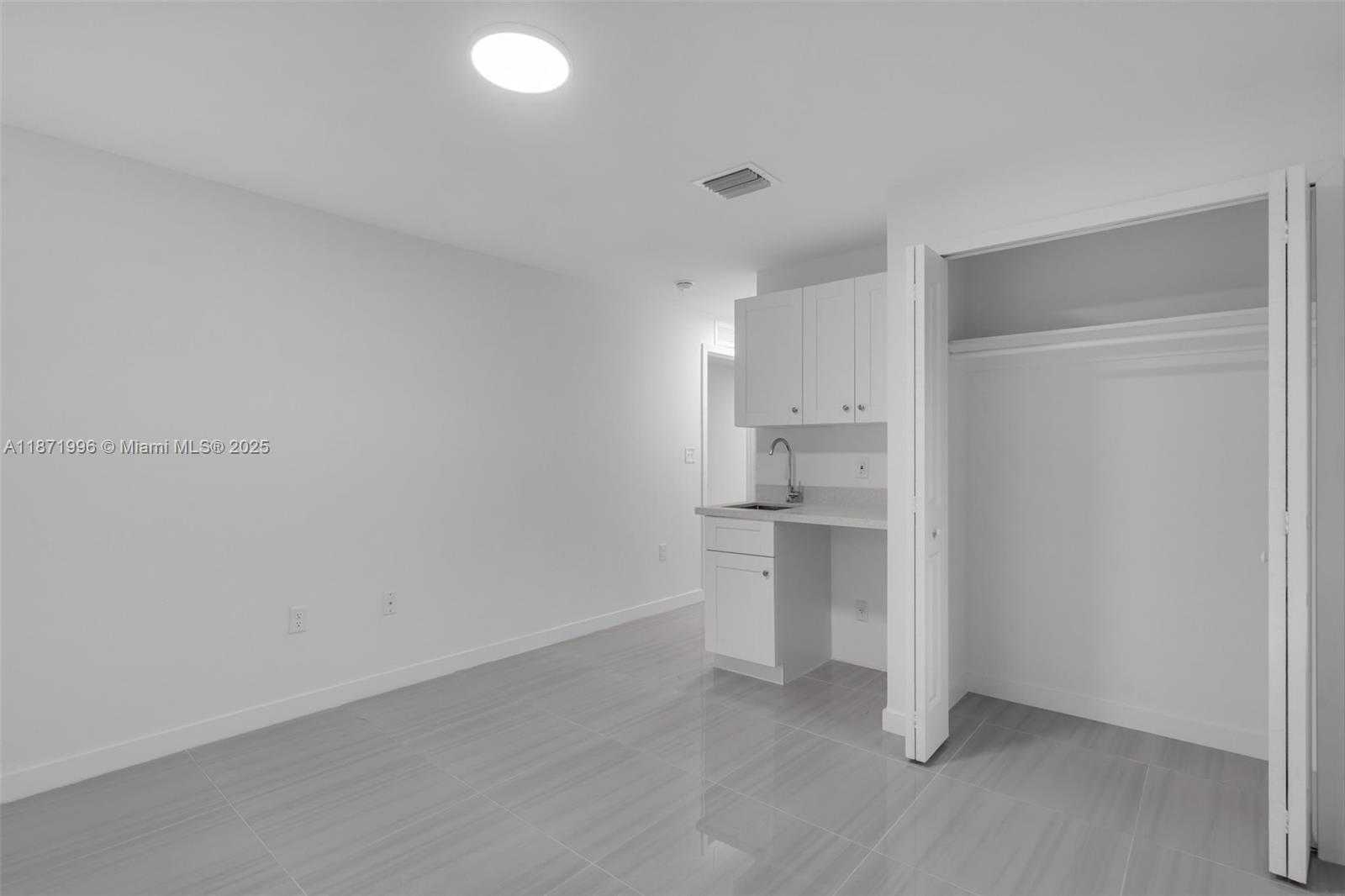 Small Image of 17351 NORTH WEST 22ND AVE, Miami Gardens Number 29