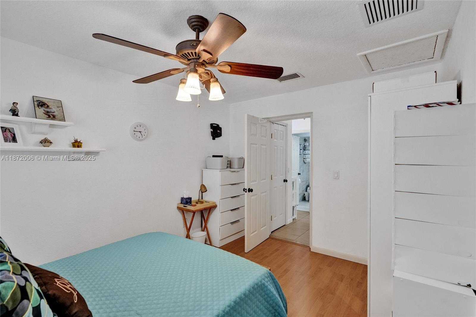 Small Image of 2021 NORTH 56TH WAY, Hollywood Number 22