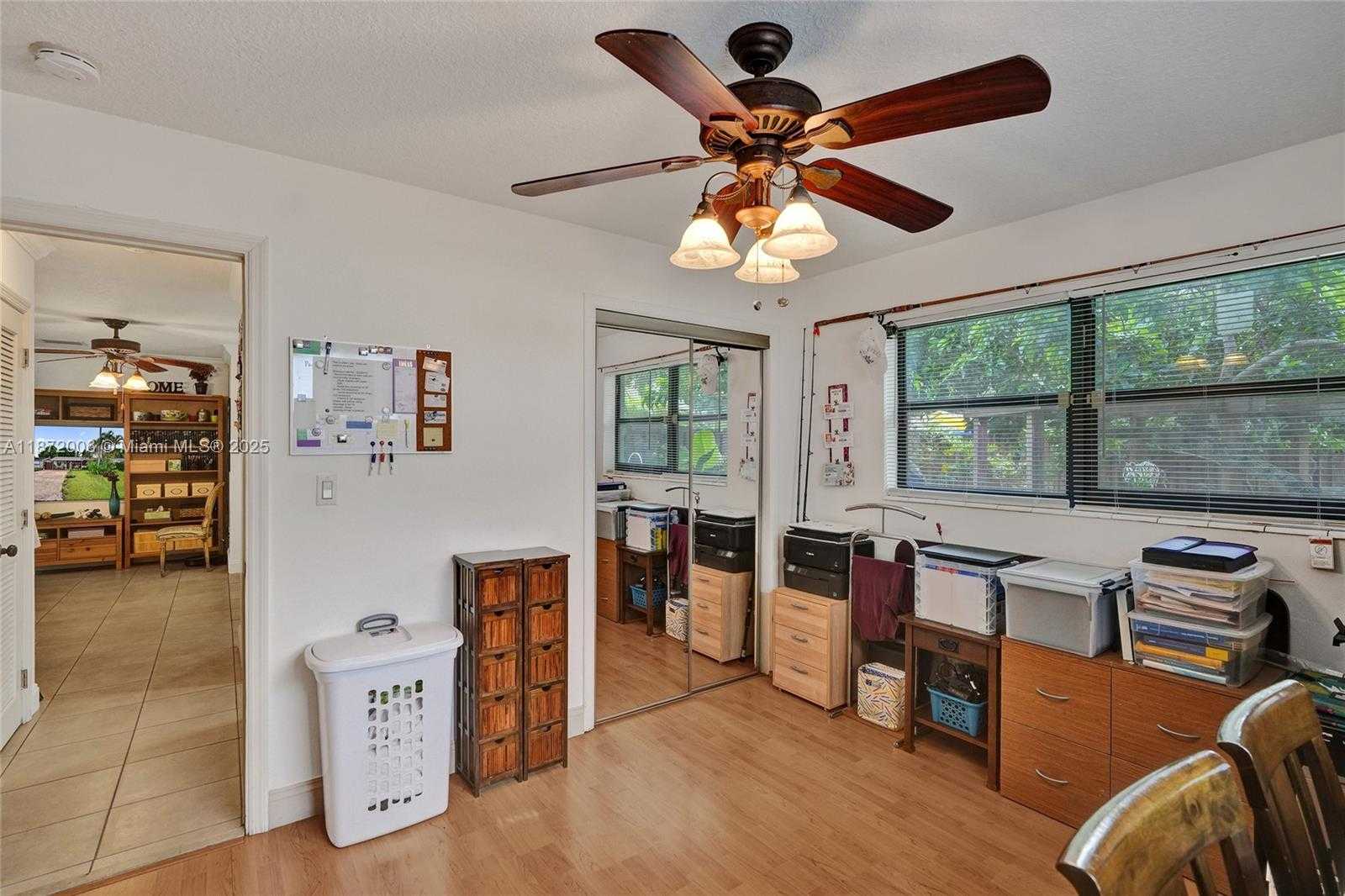 Small Image of 2021 NORTH 56TH WAY, Hollywood Number 31