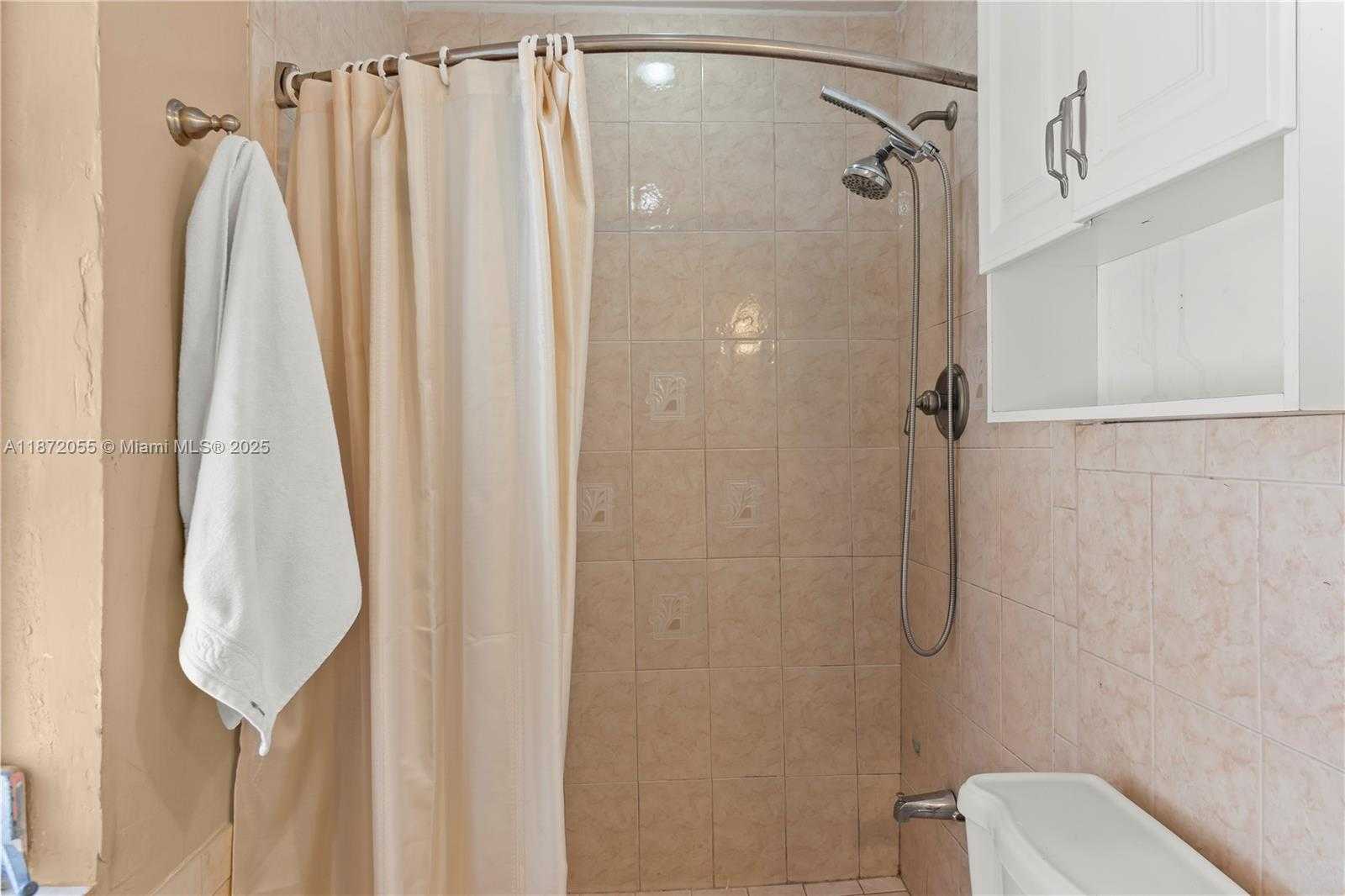Small Image of 10615 SOUTH WEST 200TH ST, Cutler Bay Number 23