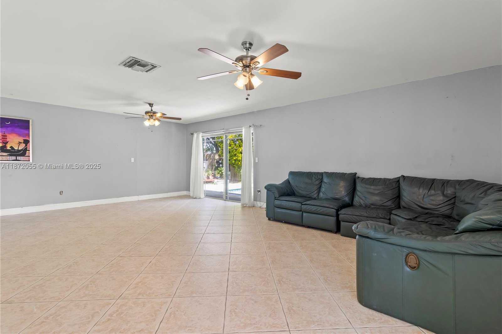 Small Image of 10615 SOUTH WEST 200TH ST, Cutler Bay Number 7