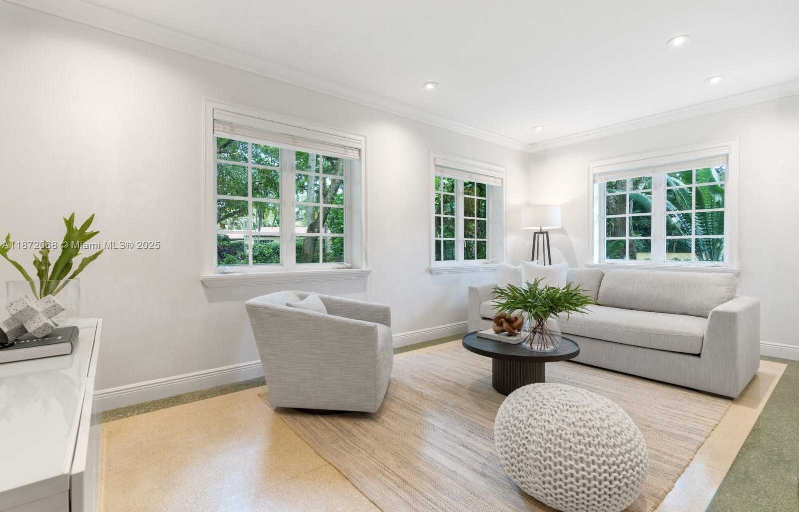 Small Image of 3408 TOLEDO ST, Coral Gables Number 21