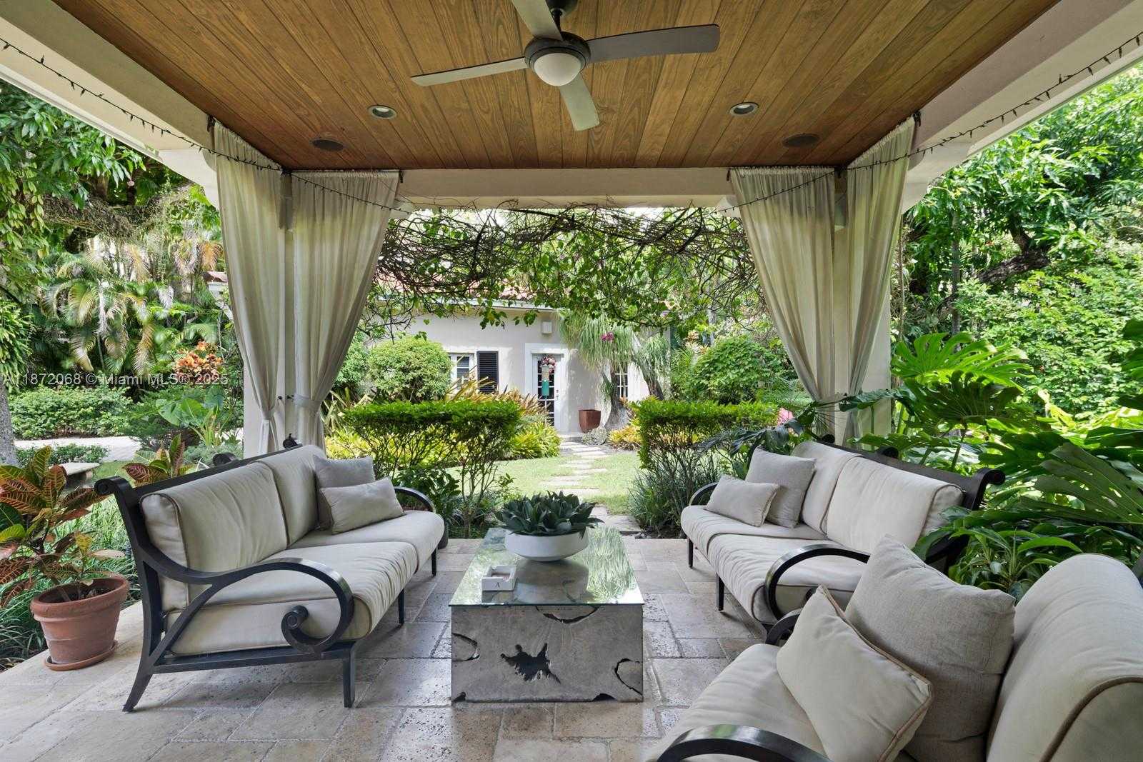 Small Image of 3408 TOLEDO ST, Coral Gables Number 43