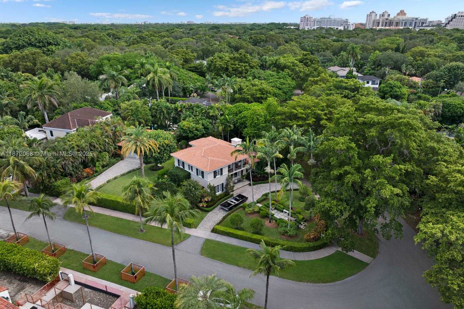 Small Image of 3408 TOLEDO ST, Coral Gables Number 53
