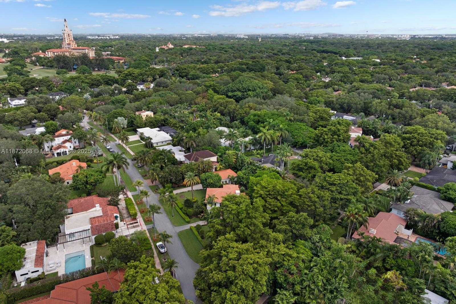 Small Image of 3408 TOLEDO ST, Coral Gables Number 54