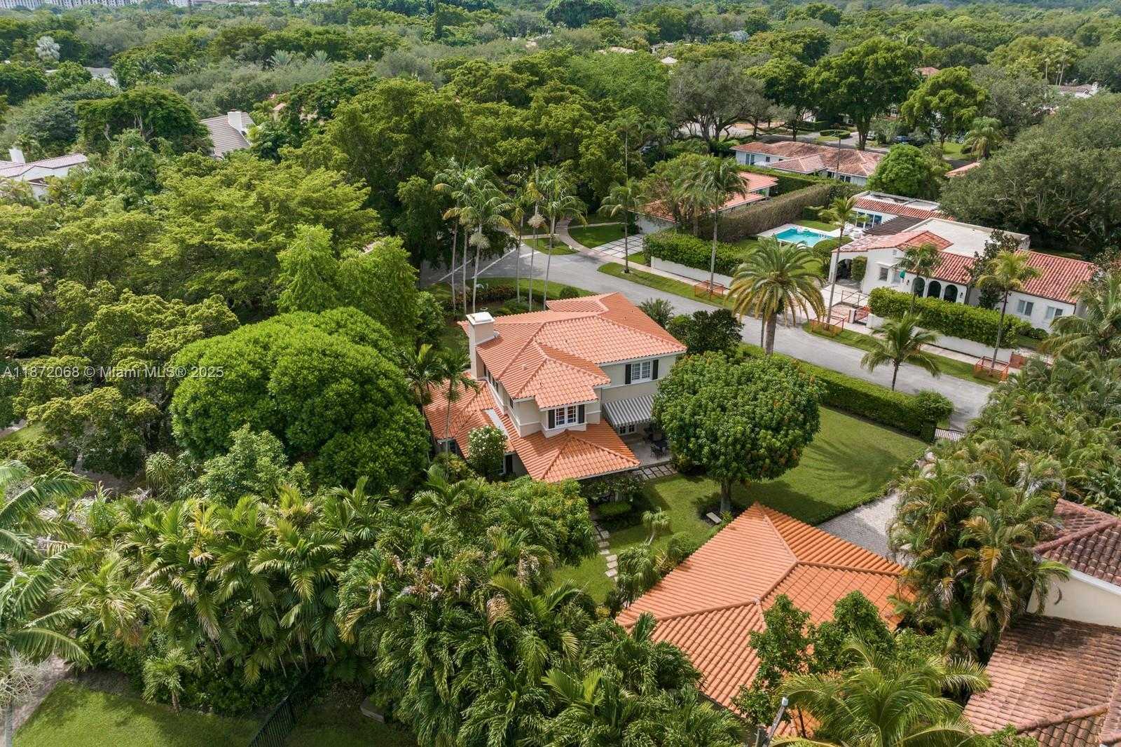 Small Image of 3408 TOLEDO ST, Coral Gables Number 56