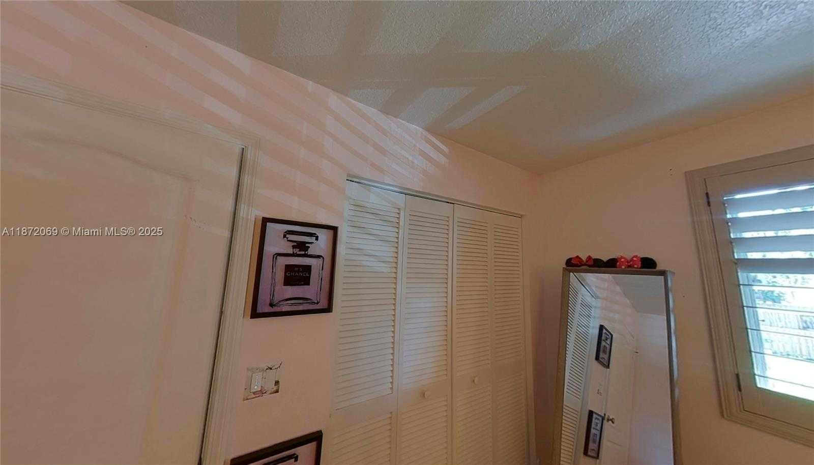 Small Image of 11251 REVEILLE RD, Cooper City Number 11
