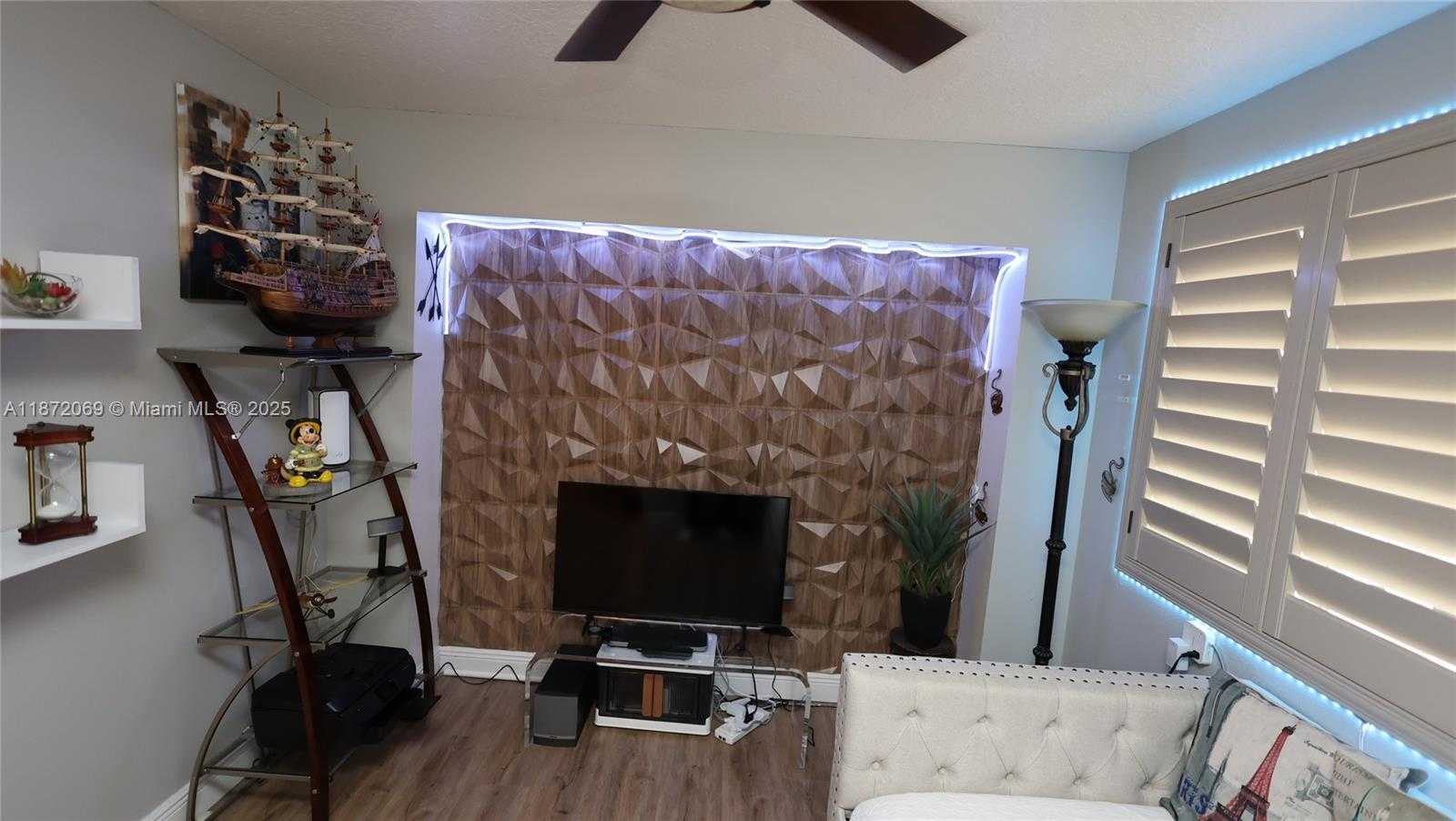 Small Image of 11251 REVEILLE RD, Cooper City Number 15