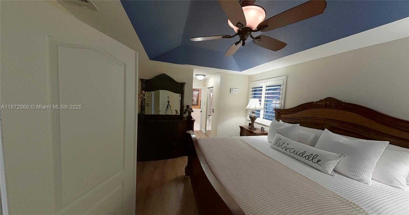 Small Image of 11251 REVEILLE RD, Cooper City Number 2