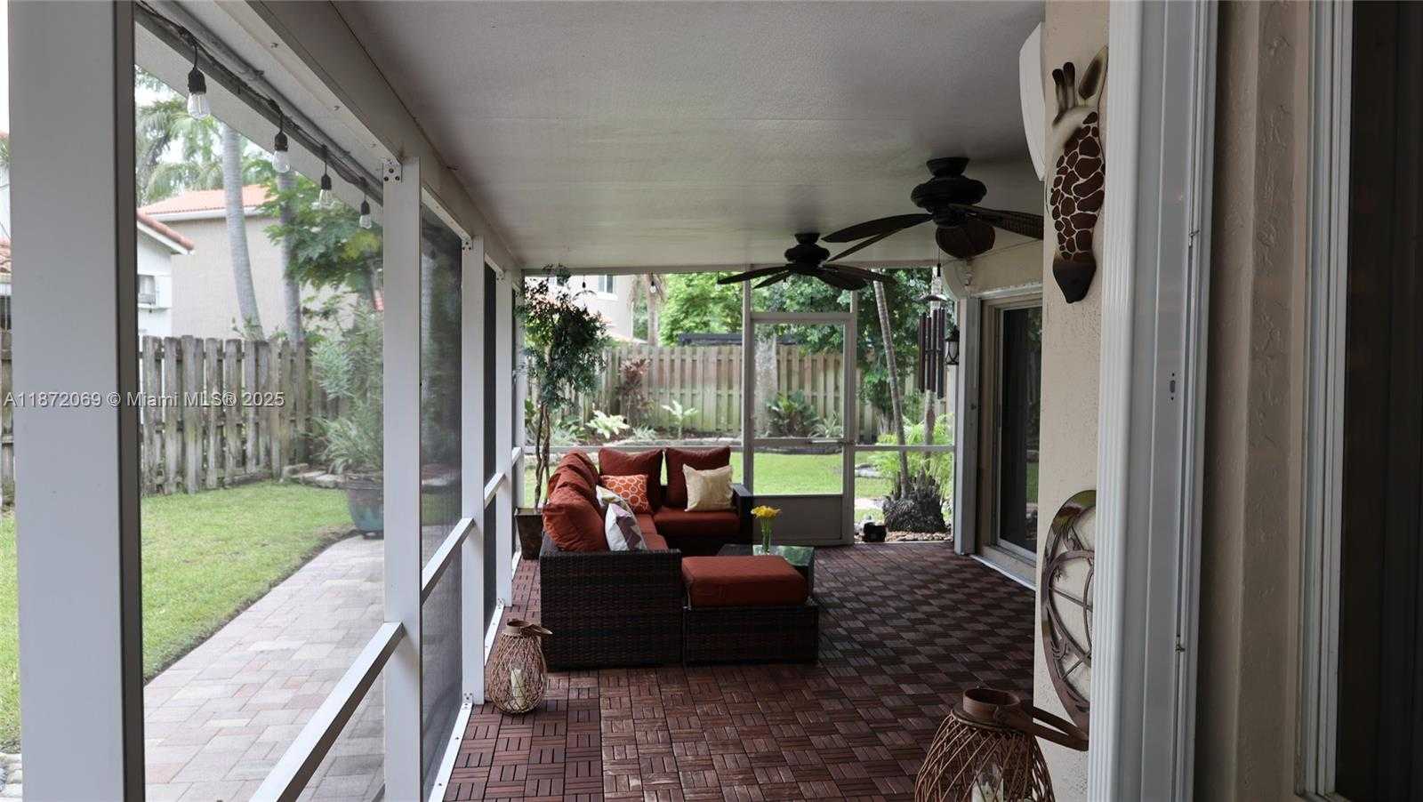 Small Image of 11251 REVEILLE RD, Cooper City Number 34