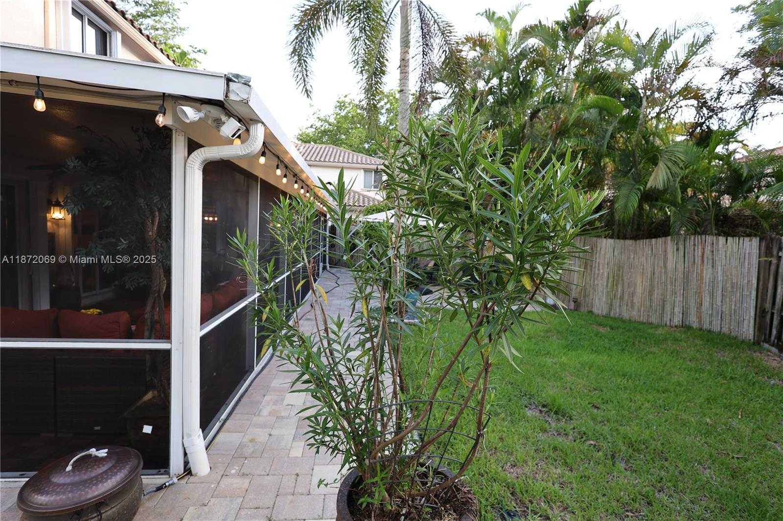 Small Image of 11251 REVEILLE RD, Cooper City Number 57