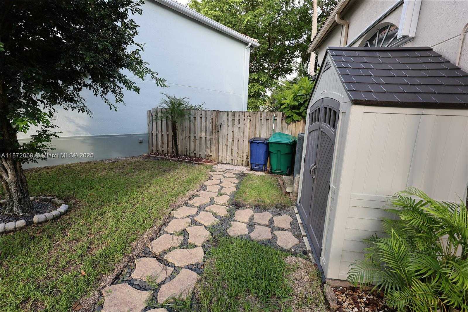 Small Image of 11251 REVEILLE RD, Cooper City Number 63