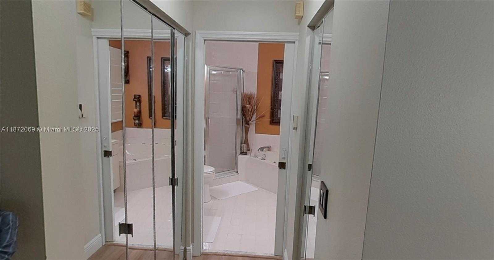 Small Image of 11251 REVEILLE RD, Cooper City Number 7