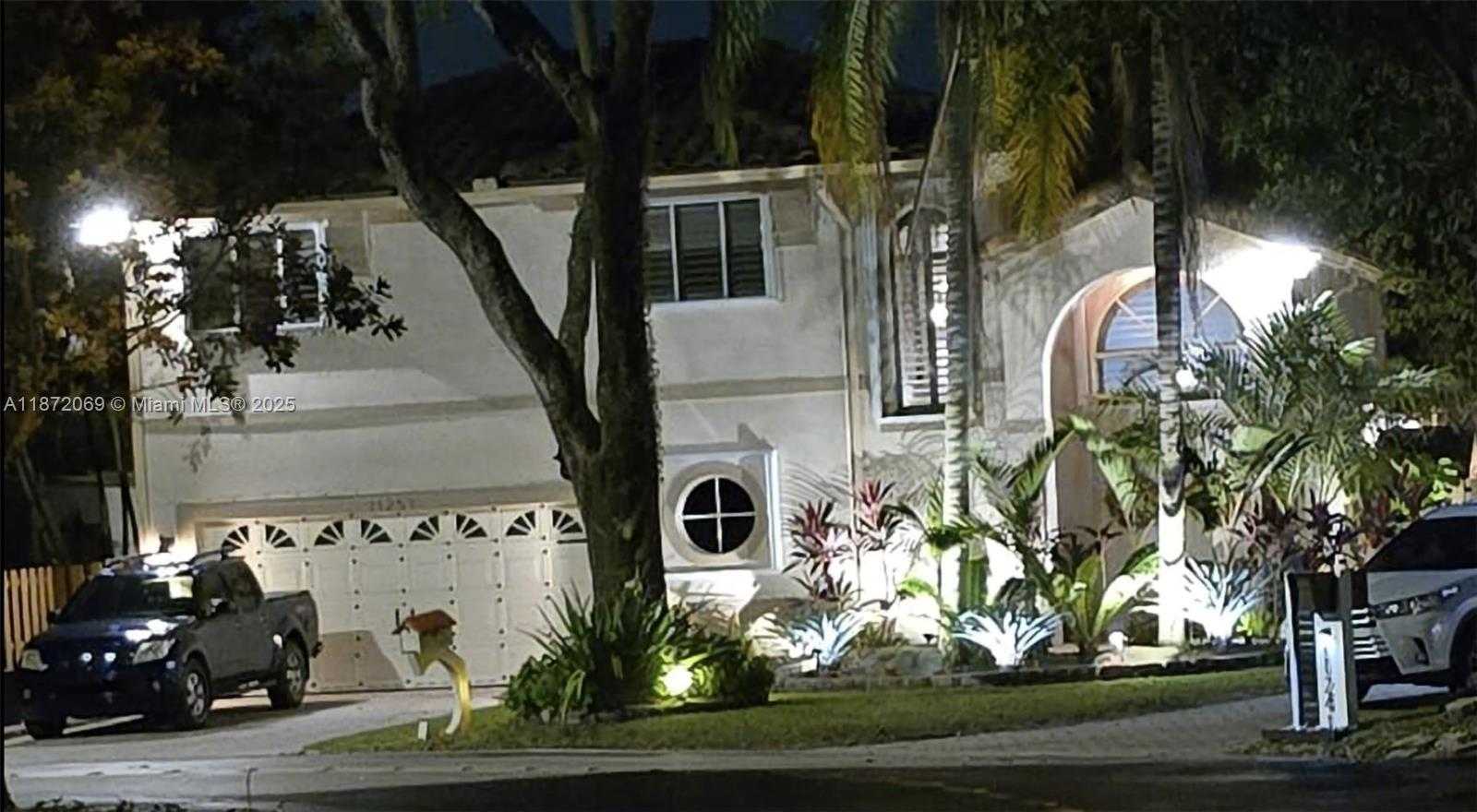 Small Image of 11251 REVEILLE RD, Cooper City Number 71