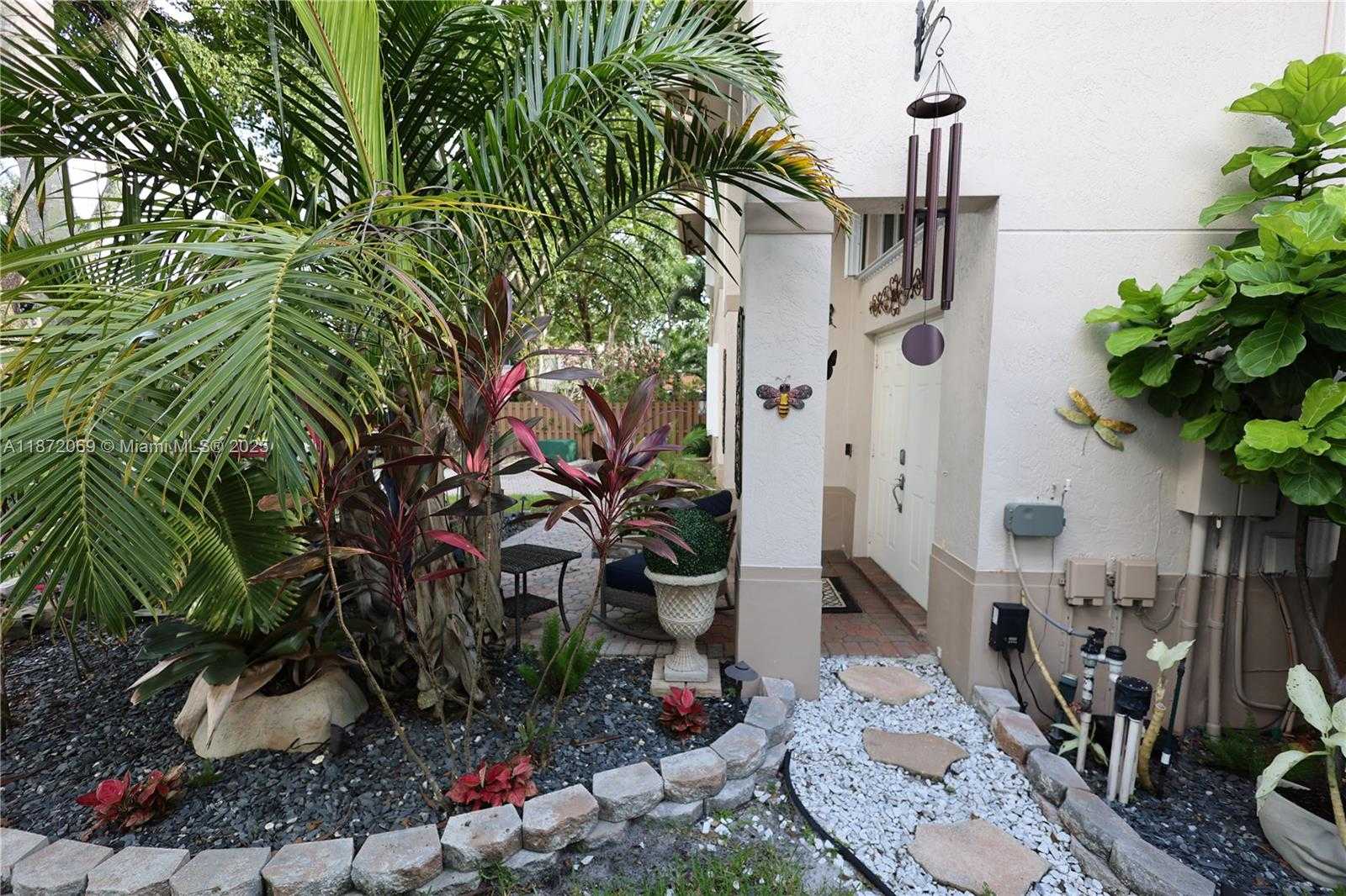 Small Image of 11251 REVEILLE RD, Cooper City Number 75