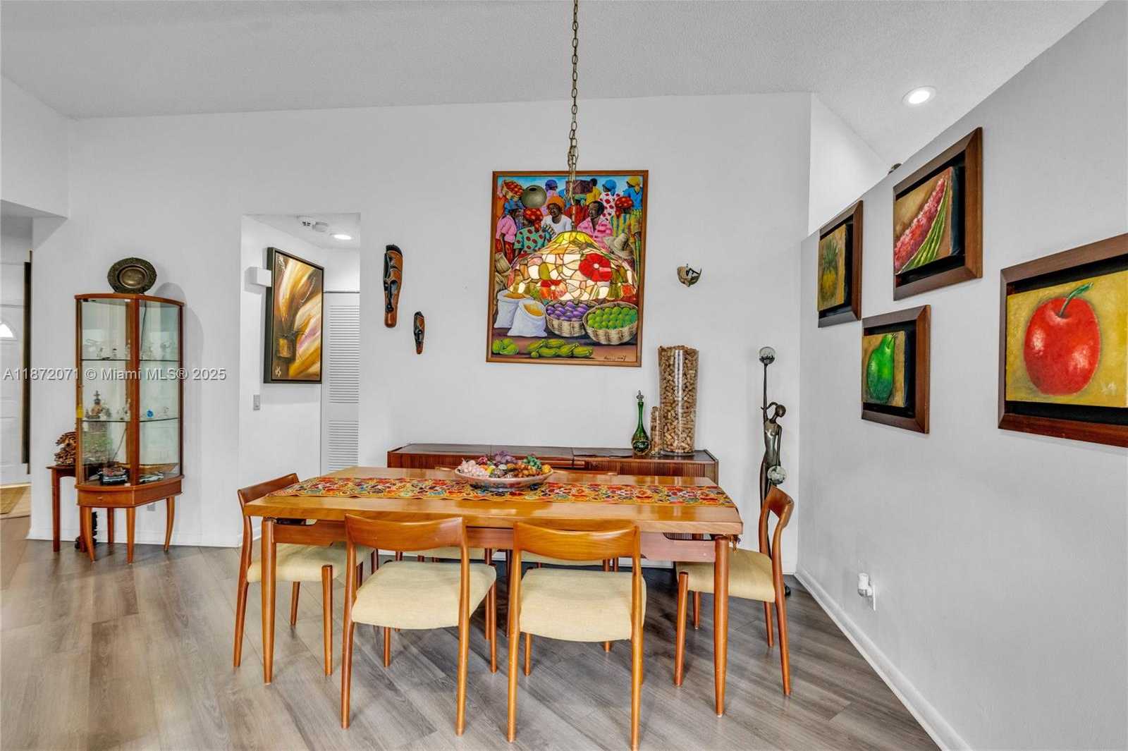 Small Image of 1361 SEAGRAPE CIR, Weston Number 14