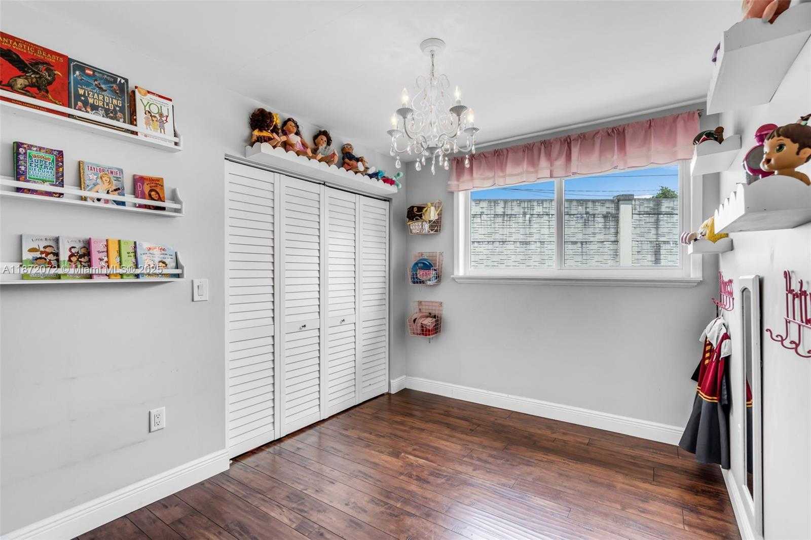 Small Image of 9091 SOUTH WEST 49TH ST, Cooper City Number 16