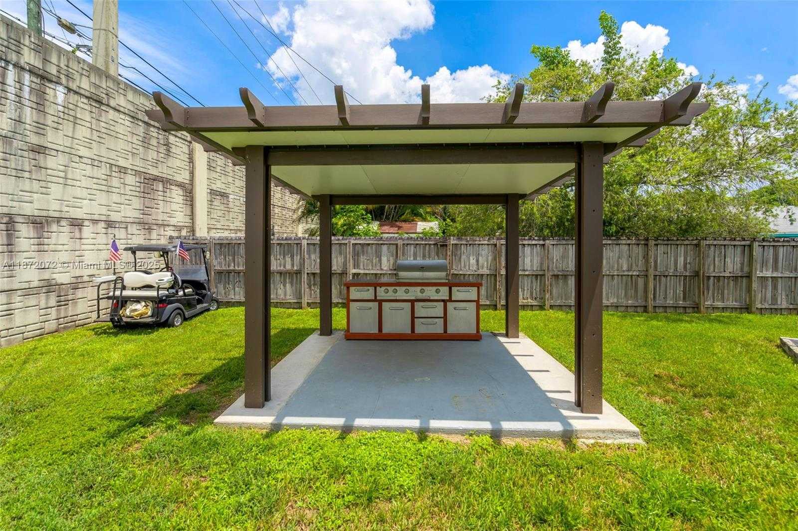 Small Image of 9091 SOUTH WEST 49TH ST, Cooper City Number 26