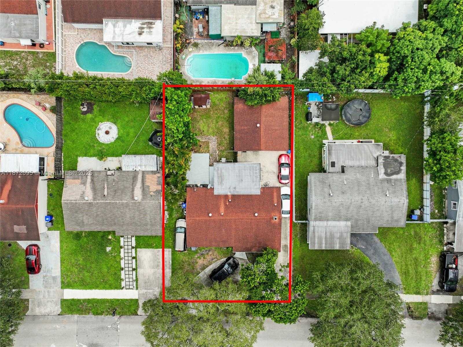 Small Image of 3011 NORTH 74TH AVE, Hollywood Number 13