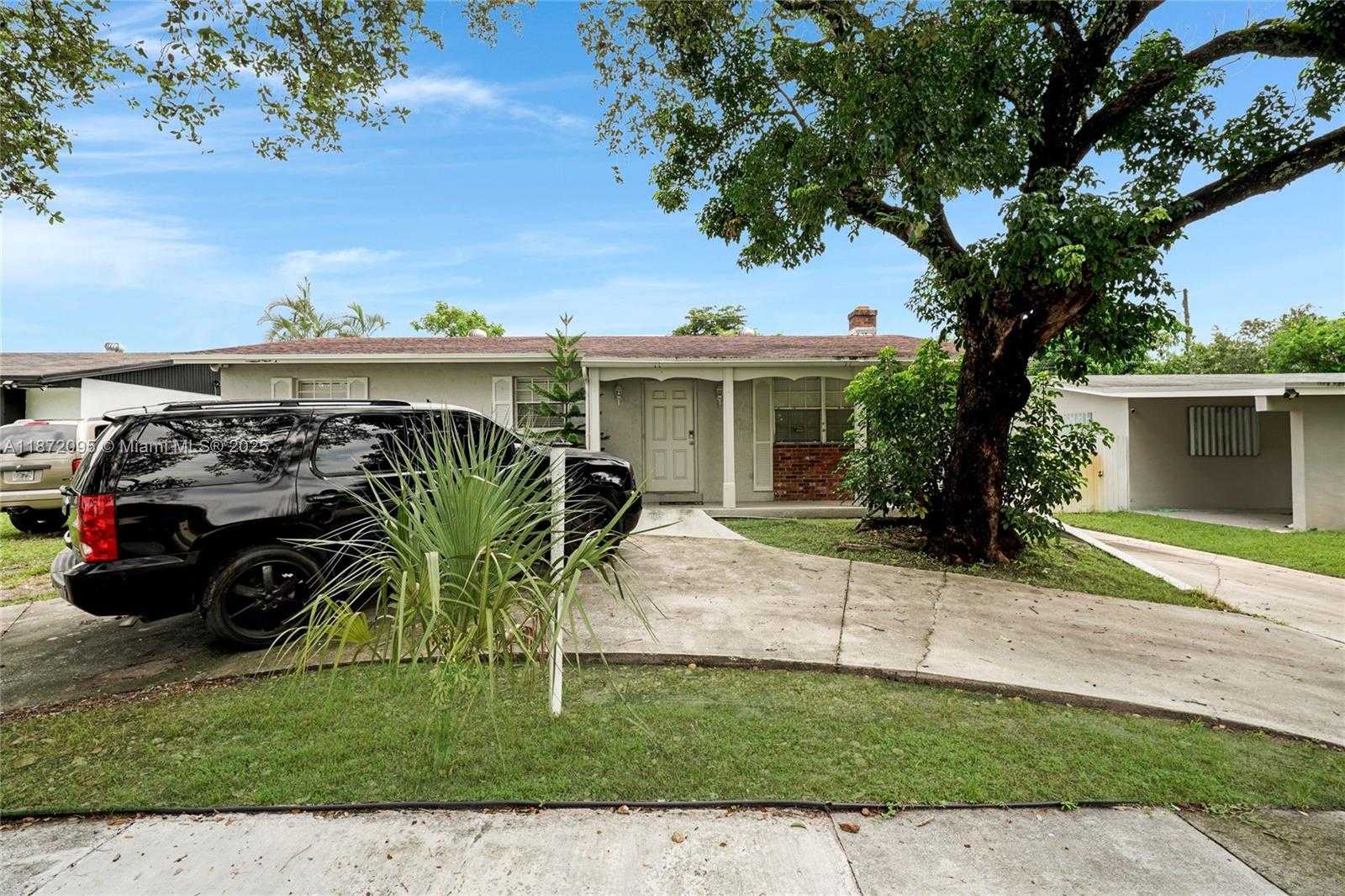 Small Image of 3011 NORTH 74TH AVE, Hollywood Number 17