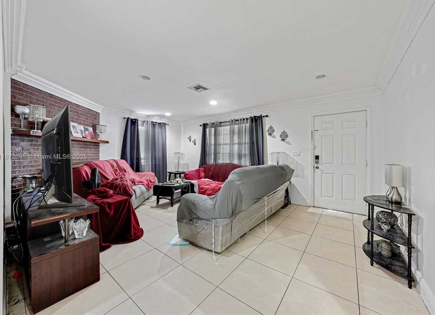 Small Image of 3011 NORTH 74TH AVE, Hollywood Number 4