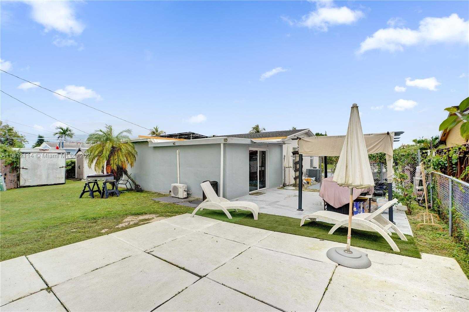 Small Image of 9911 HAITIAN DR, Cutler Bay Number 37