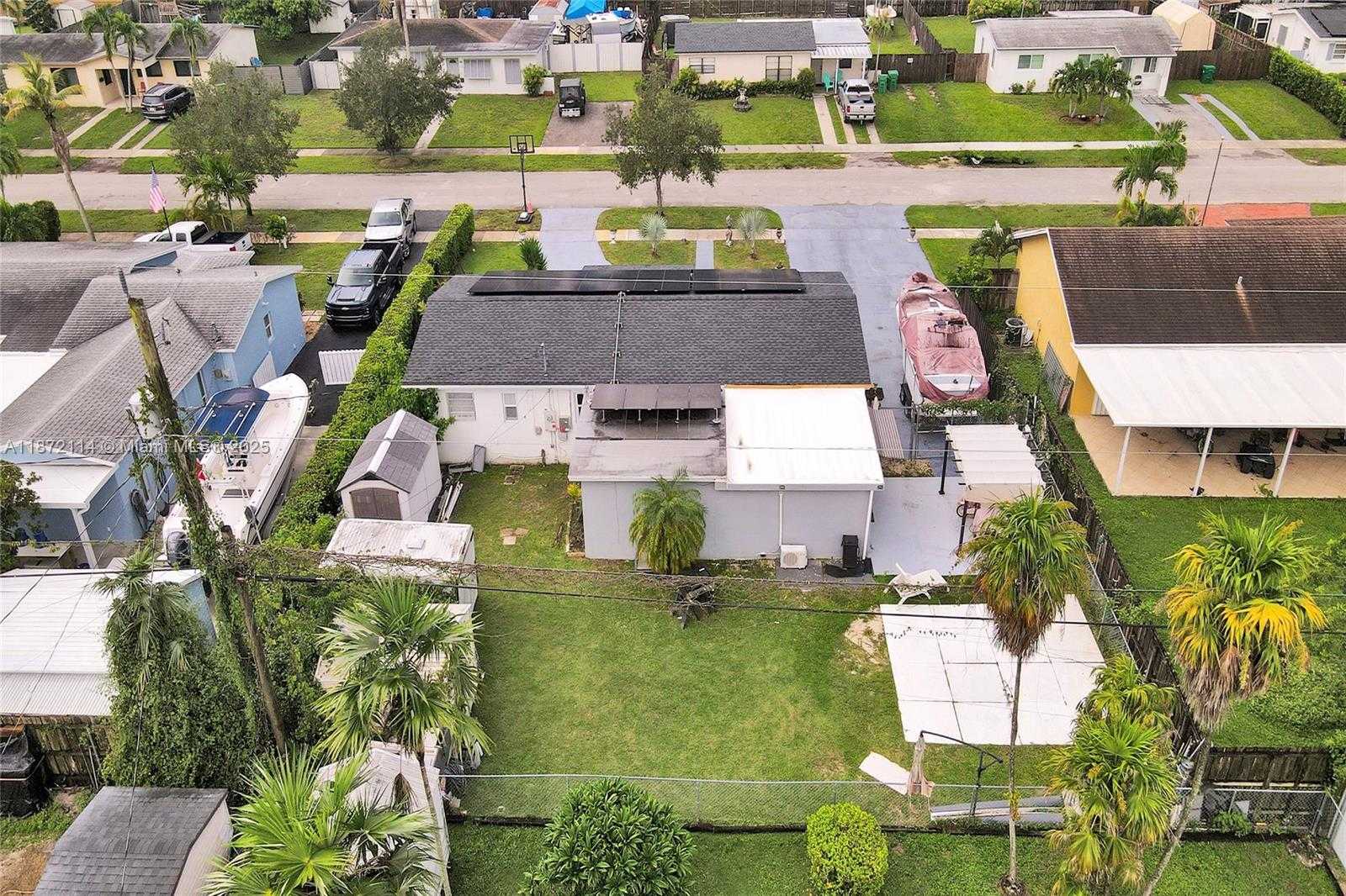 Small Image of 9911 HAITIAN DR, Cutler Bay Number 49