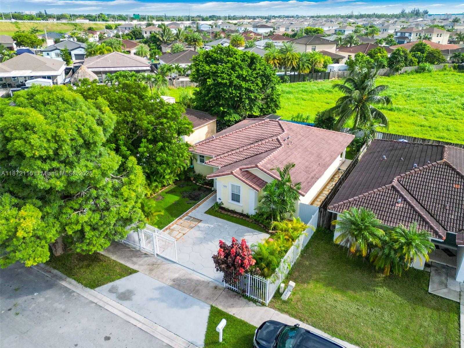 Small Image of 13471 SOUTH WEST 278TH TER, Homestead Number 4