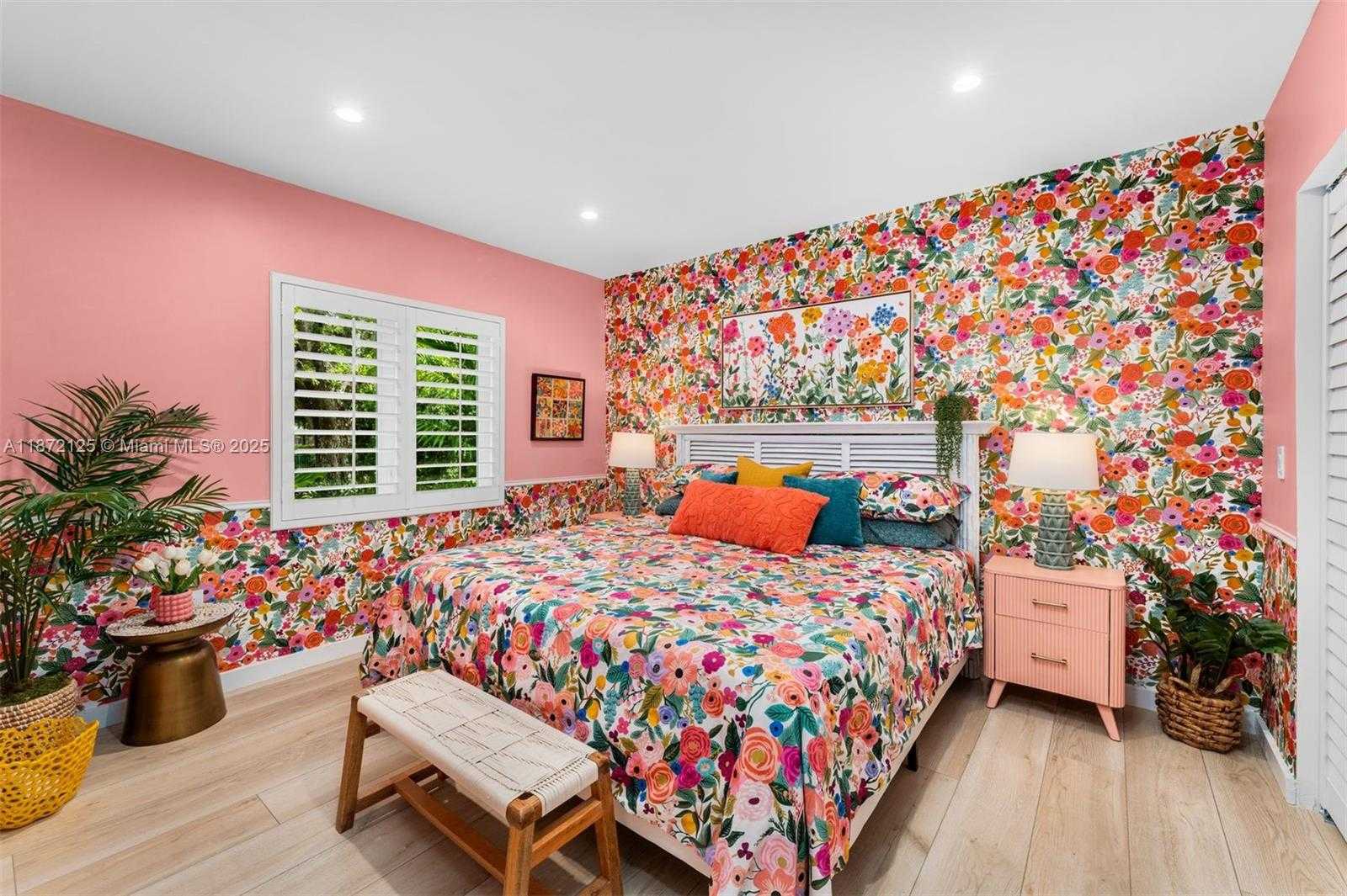 Small Image of 1232 MANATI AVE, Coral Gables Number 14