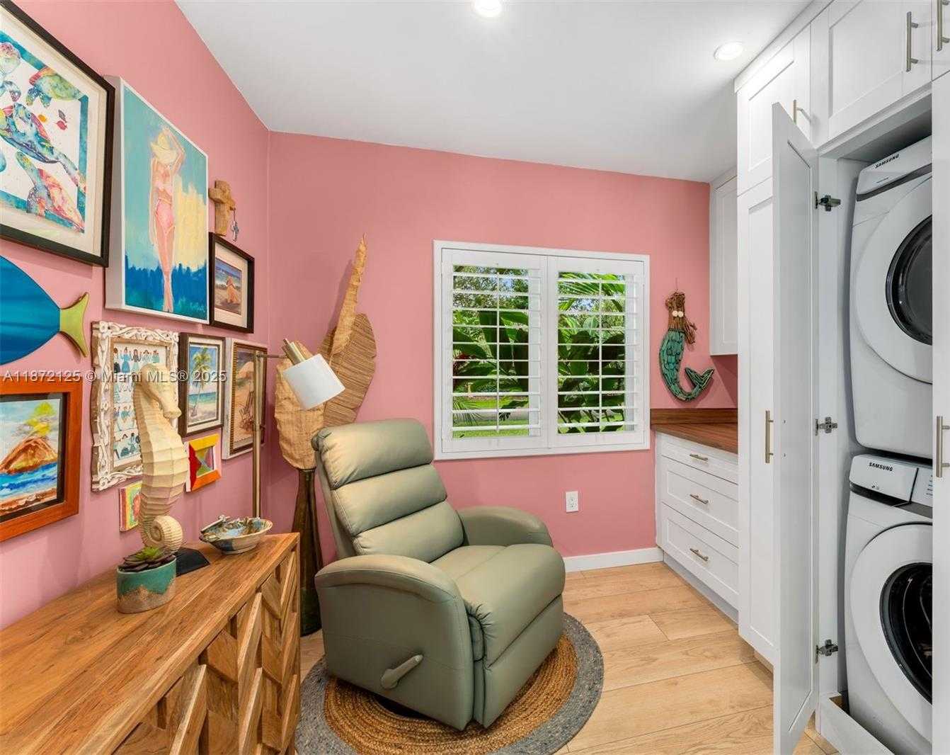 Small Image of 1232 MANATI AVE, Coral Gables Number 15
