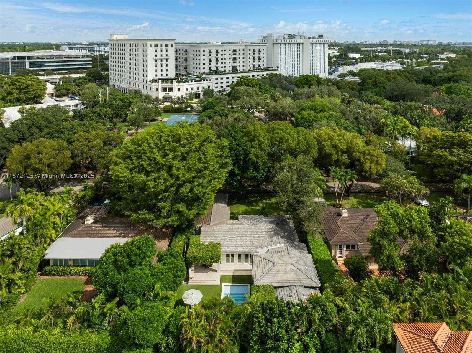 Small Image of 1232 MANATI AVE, Coral Gables Number 19