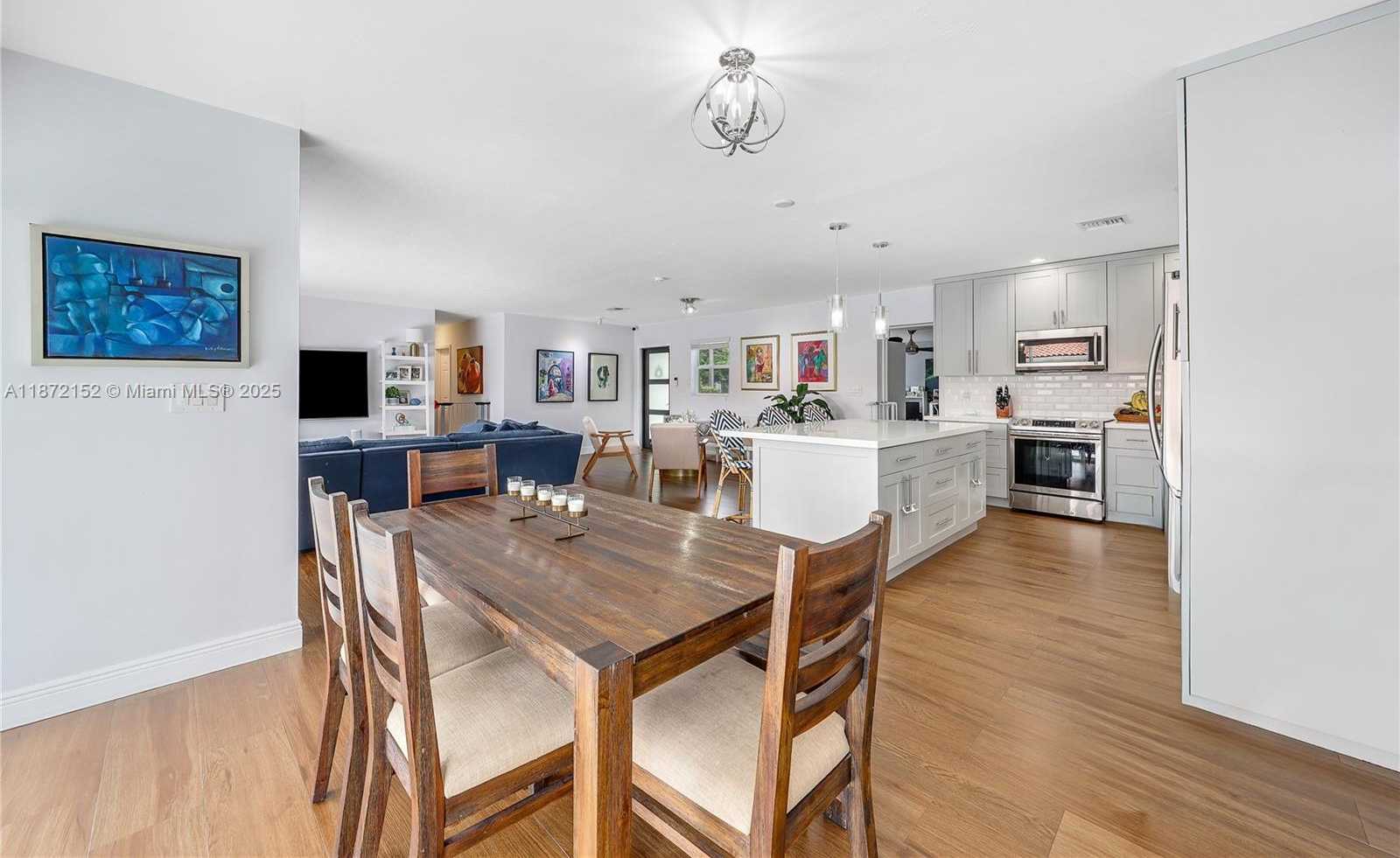 Small Image of 9271 SOUTH WEST 58 TERR, Miami Number 10