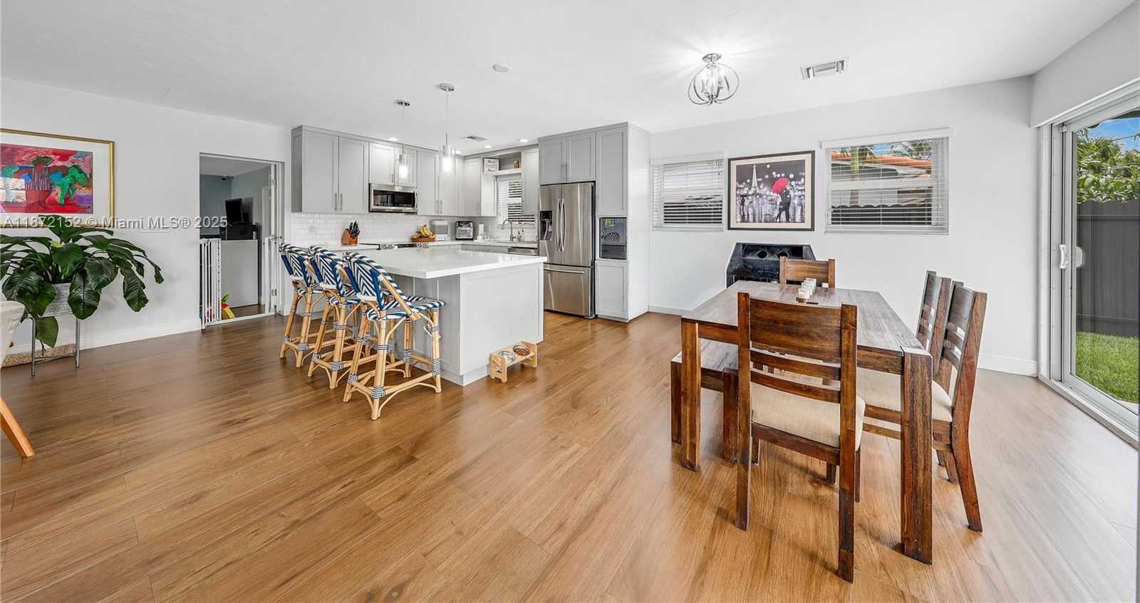 Small Image of 9271 SOUTH WEST 58 TERR, Miami Number 8