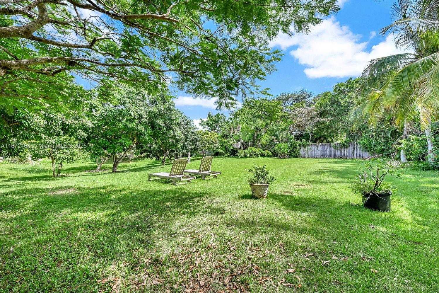 Small Image of 9340 SOUTH WEST 174TH ST, Palmetto Bay Number 23