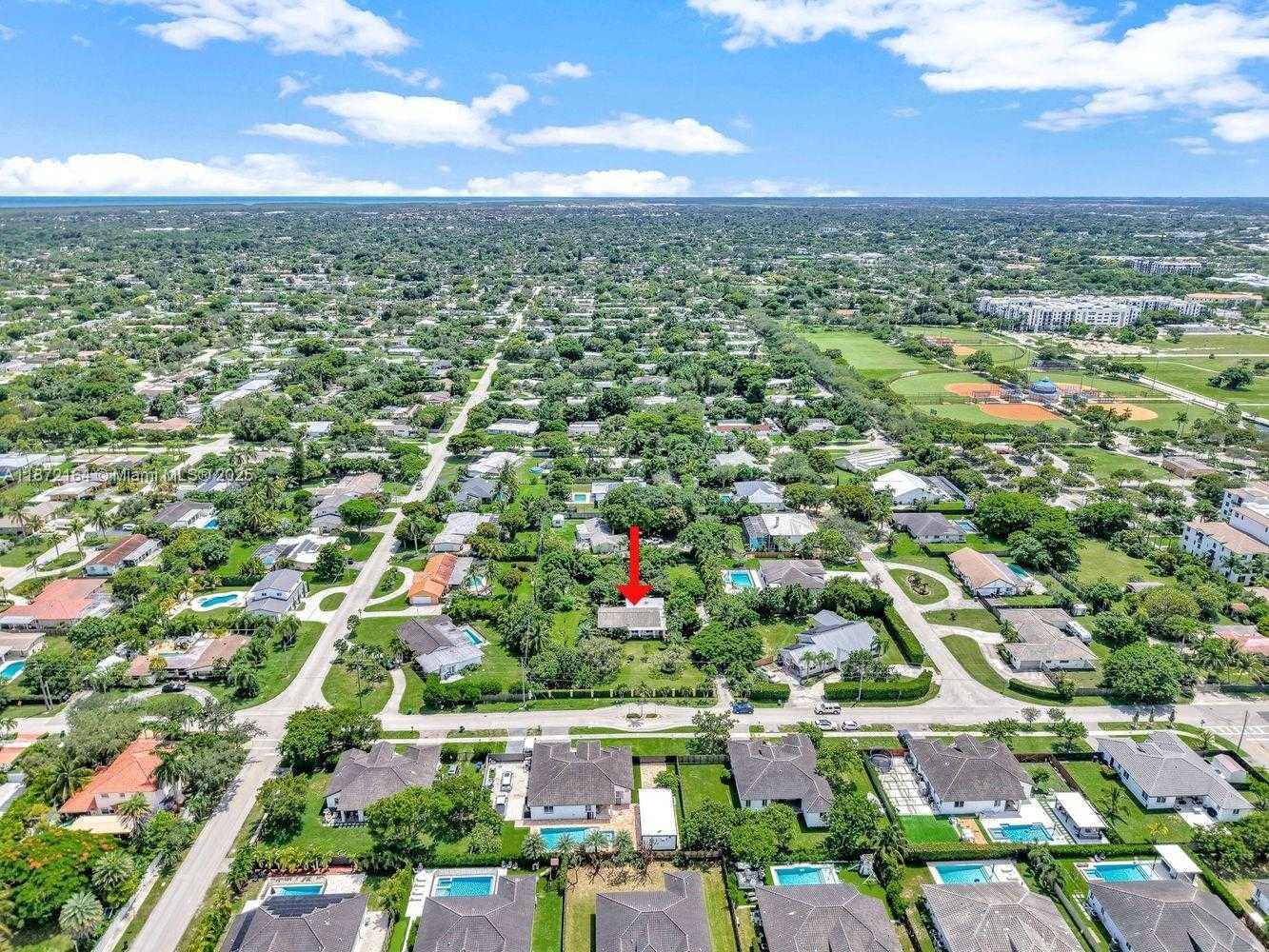 Small Image of 9340 SOUTH WEST 174TH ST, Palmetto Bay Number 35