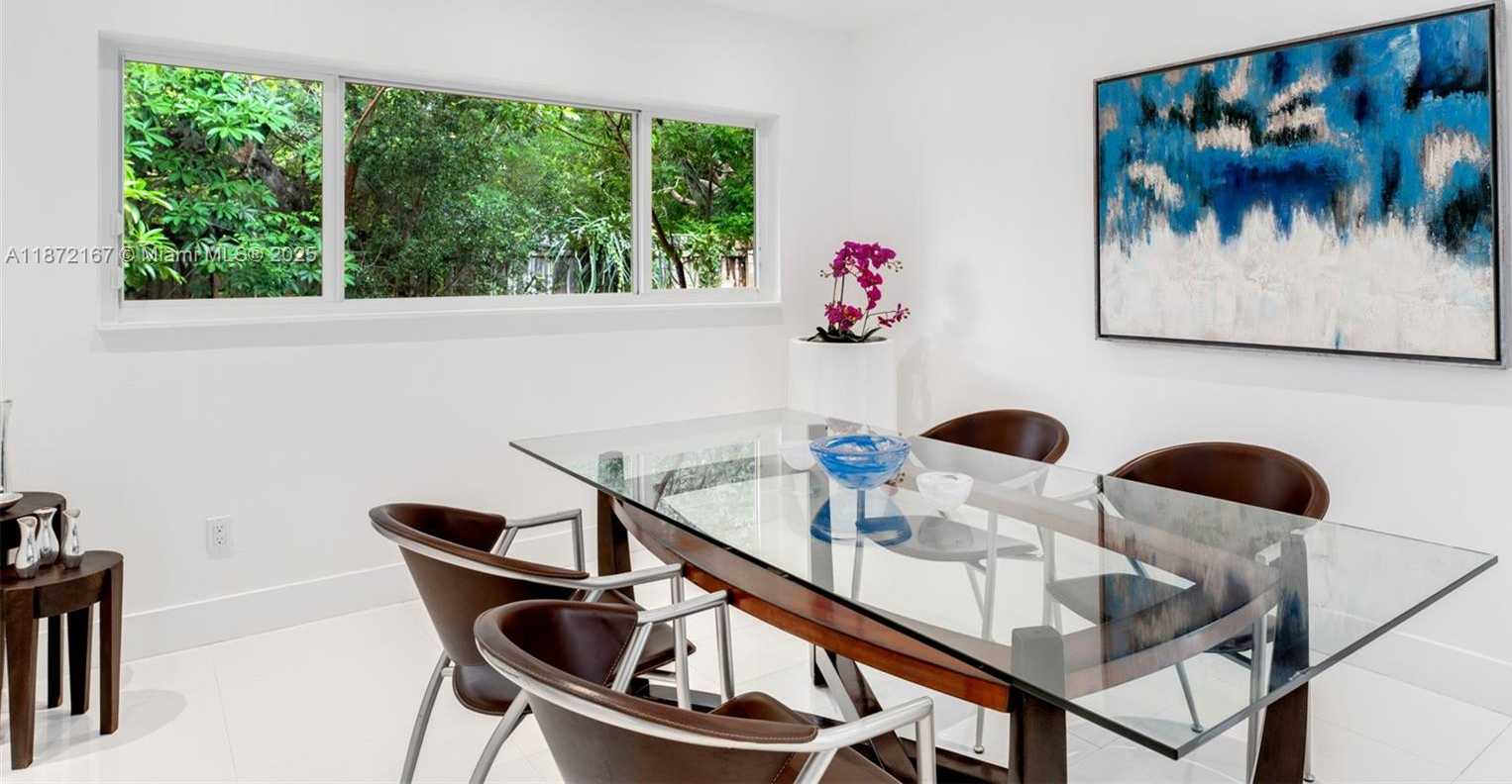 Small Image of 12401 SOUTH WEST 68TH CT, Pinecrest Number 13