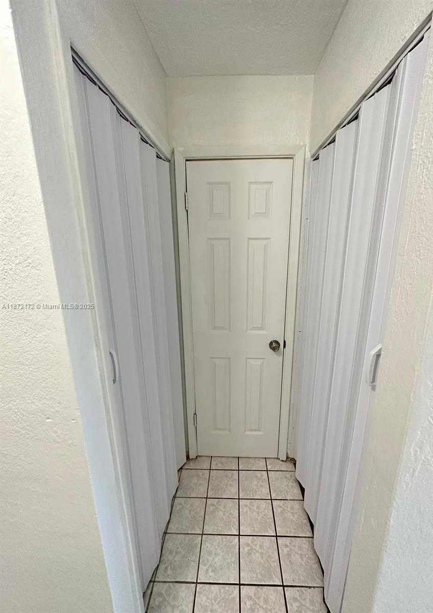 Small Image of 1344 9TH ST, West Palm Beach Number 18
