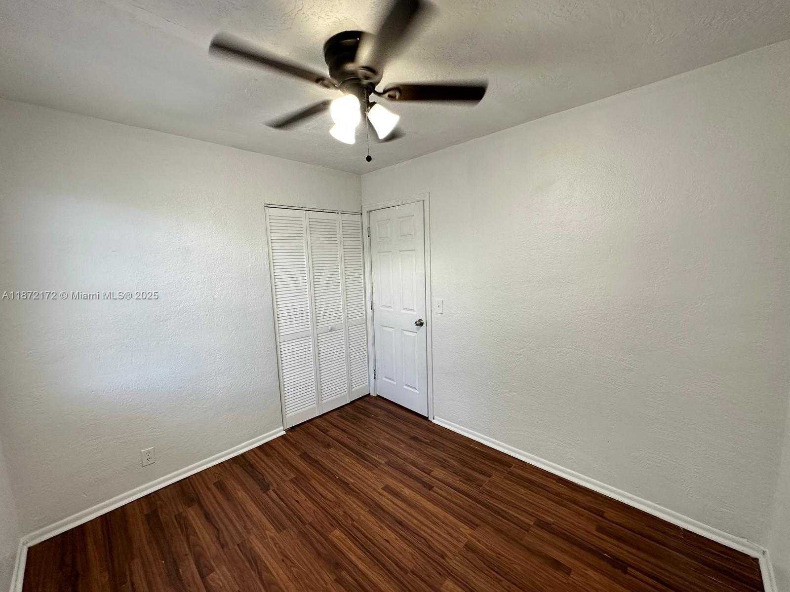 Small Image of 1344 9TH ST, West Palm Beach Number 4