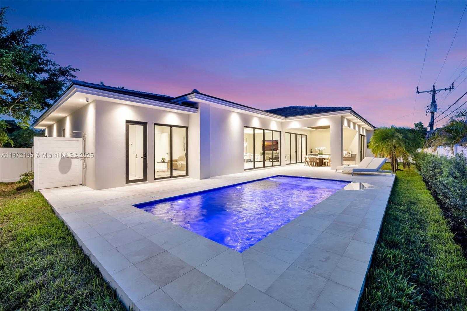 Small Image of 2757 NORTH EAST 34TH STREET, Fort Lauderdale Number 2