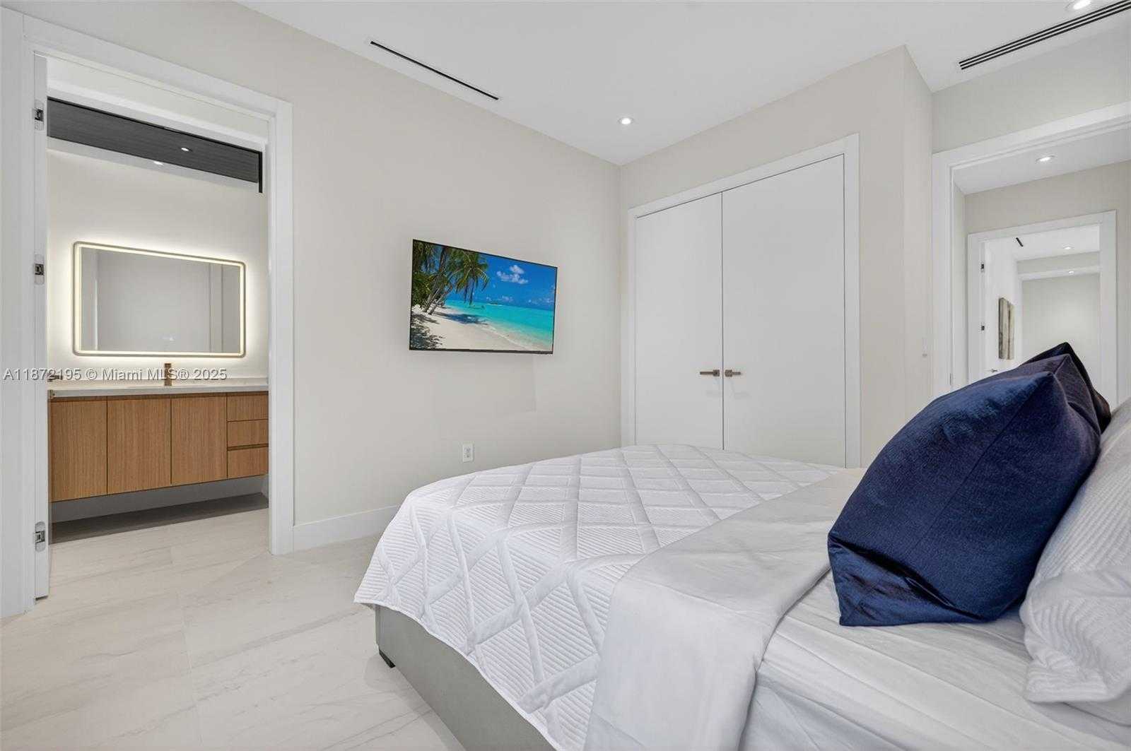 Small Image of 2757 NORTH EAST 34TH STREET, Fort Lauderdale Number 30