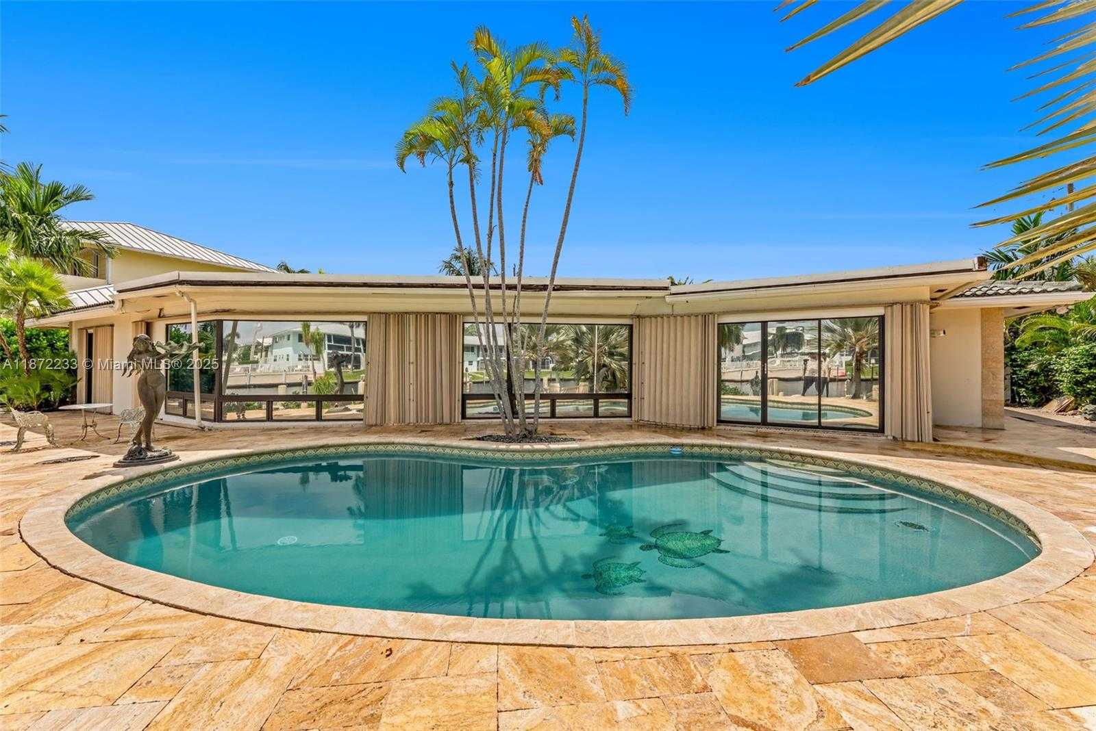 Small Image of 2321 NORTH EAST 35TH ST, Lighthouse Point Number 5